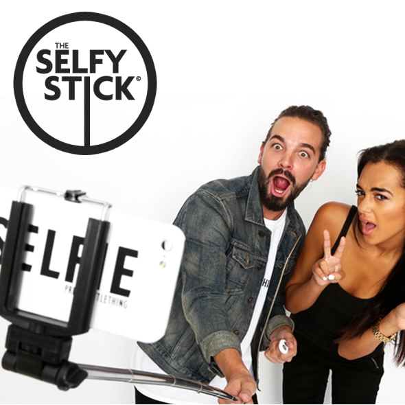 Selfy Stick for iPhone and Android